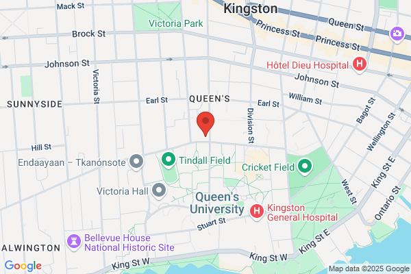 Queen's University, Libraries, Stauffer Library, Circulation Desk