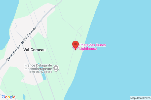 Phare des Dunes Lighthouse